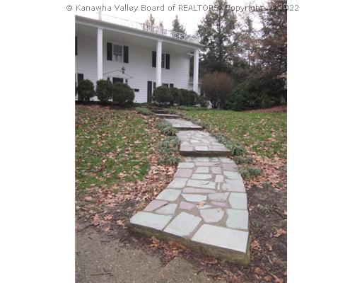 830 Chestnut Road Charleston, WV 25314 - Photo 2 of 16 Exterior Front.