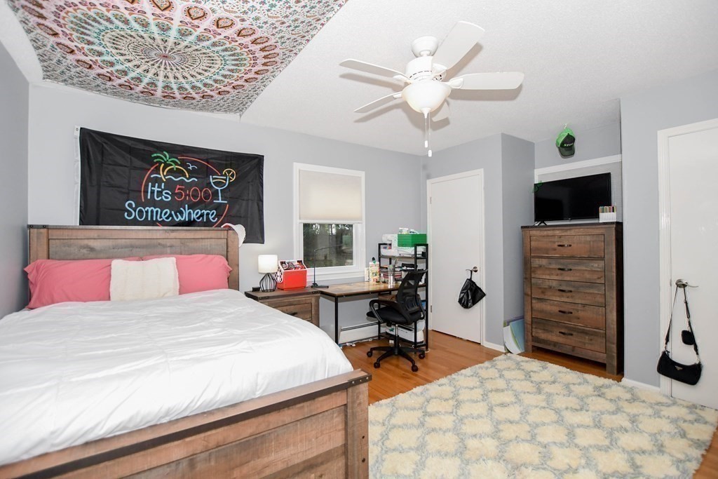130 Spring Street Marion, MA 02738 - Photo 20 of 32 Gallery Image 20