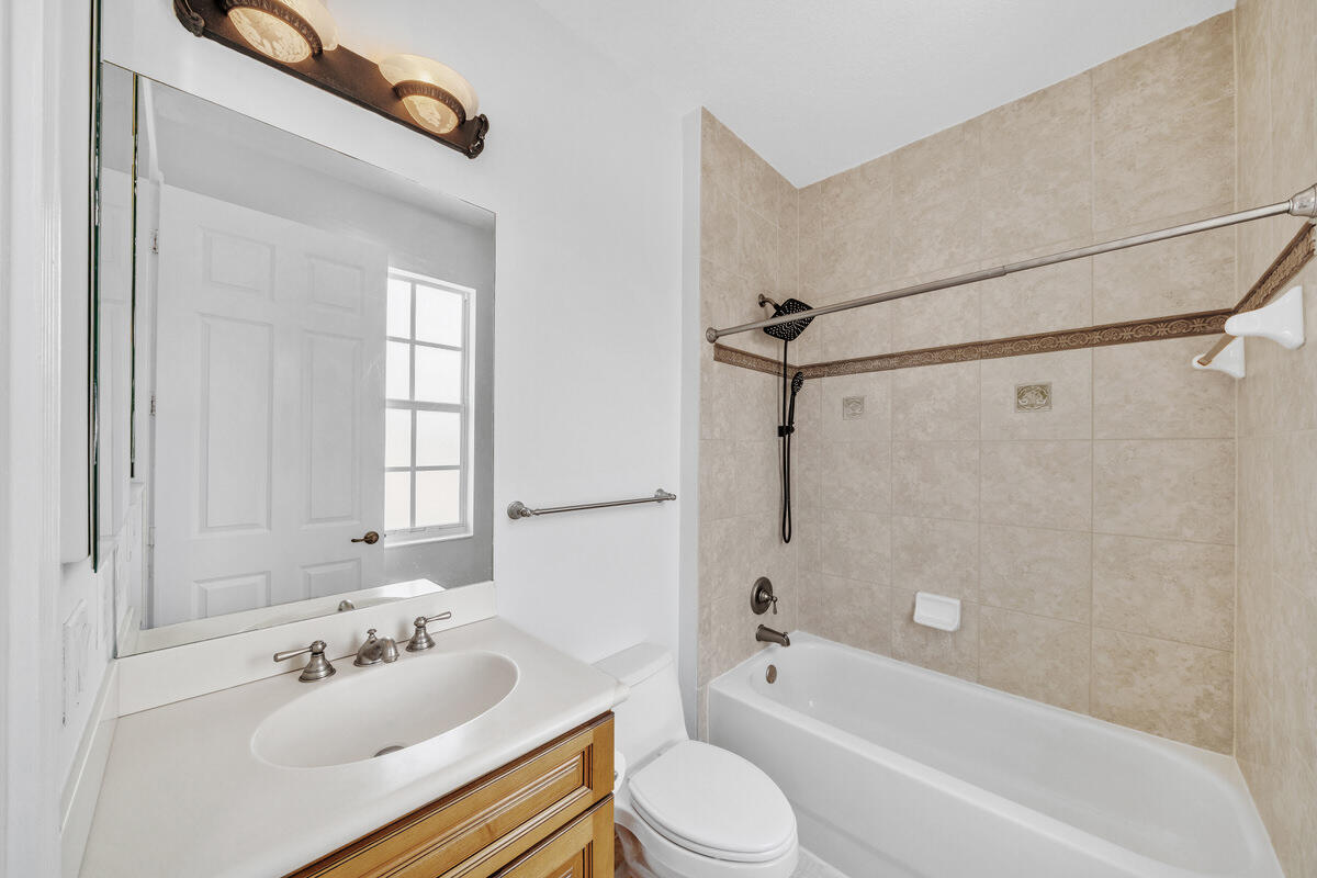 8304 Northwest 8th Terrace Boca Raton, FL 33487 - Photo 44 of 76 19 Guest Bathroom B (1)