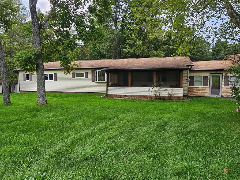 207 Calico Road West Sunbury, PA 16061 - Photo 21 of 37 Gallery Image 21