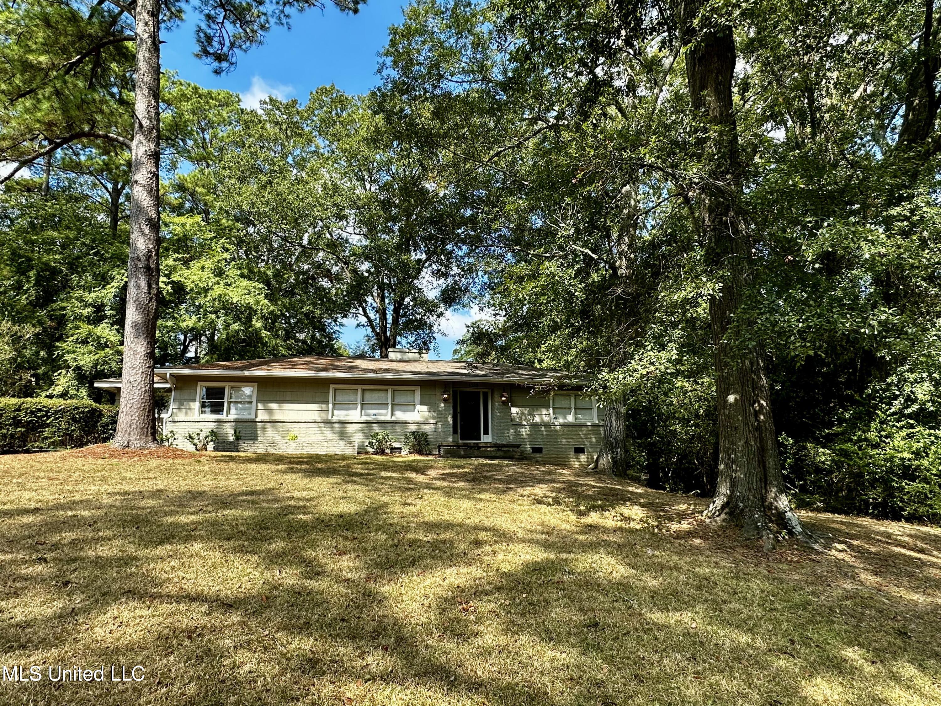 4133 Navajo Road Jackson, MS 39211 - Photo 1 of 29 Beautiful Home in North Jackson