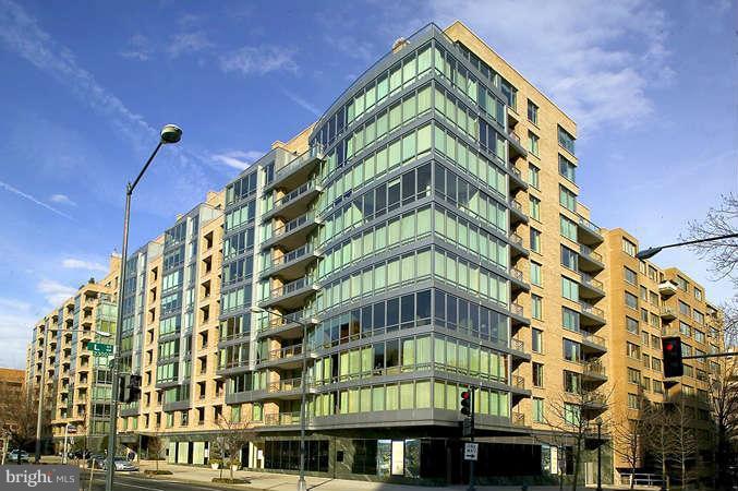 1111 23rd Street Northwest, Unit 5B Washington, DC 20037 - Photo 1 of 1 a front view of a building
