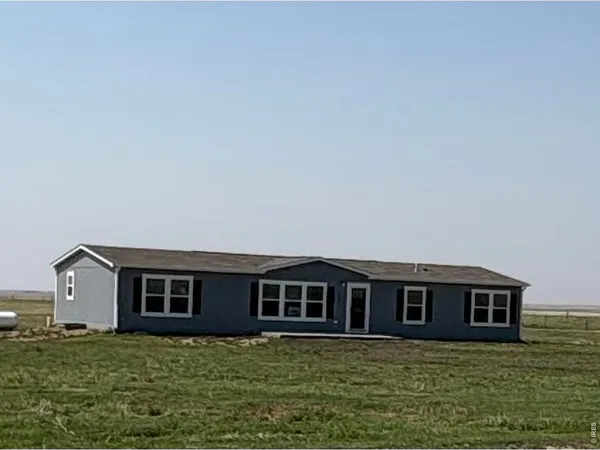$500,000 | 41300 County Road 80, Briggsdale, CO 80611