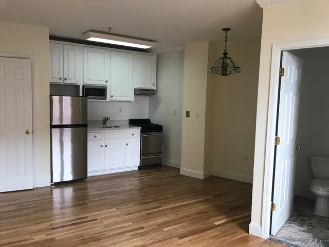 $1,450 | 57 Sip Avenue, Unit 4D, Jersey City, NJ 07306