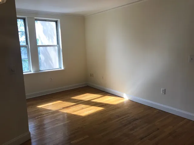 $1,450 | 57 Sip Avenue, Unit 4D, Jersey City, NJ 07306