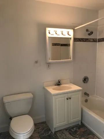 $1,450 | 57 Sip Avenue, Unit 4D, Jersey City, NJ 07306