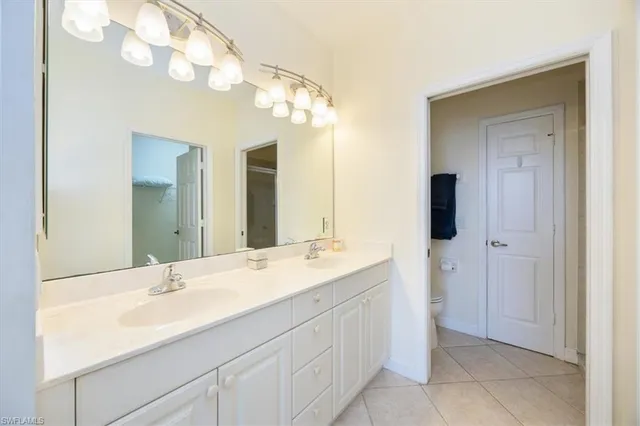 $6,000 | 3057 Driftwood Way, Unit 4004, Naples, FL 34109