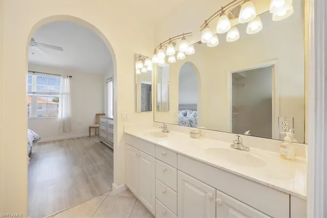 $6,000 | 3057 Driftwood Way, Unit 4004, Naples, FL 34109