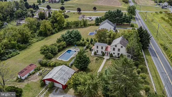 $724,900 | 5934 Kernsville Road, Orefield, PA 18069