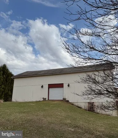 $724,900 | 5934 Kernsville Road, Orefield, PA 18069