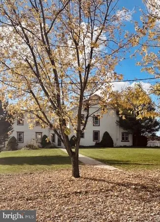 $724,900 | 5934 Kernsville Road, Orefield, PA 18069