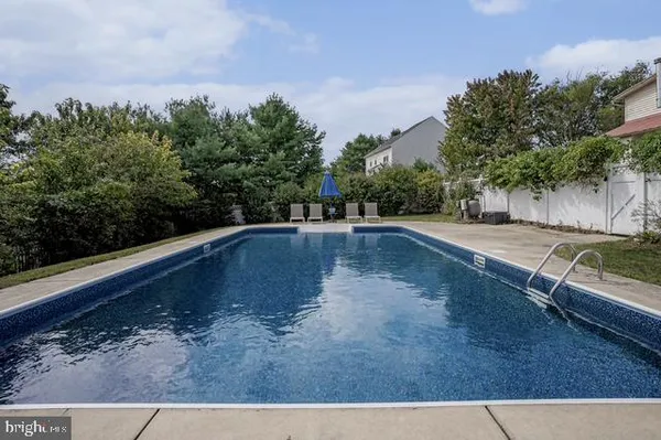 $724,900 | 5934 Kernsville Road, Orefield, PA 18069