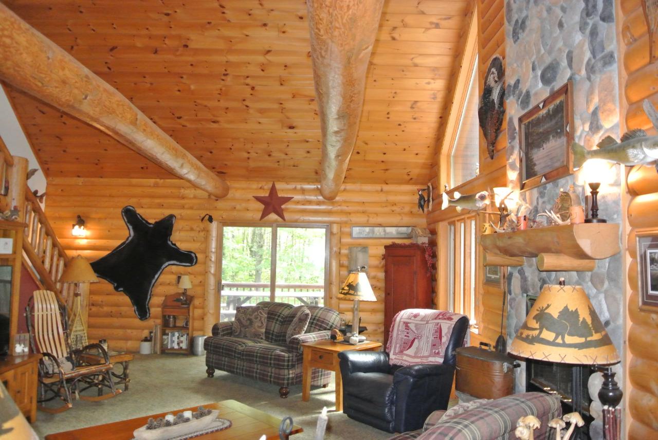8606 Squirrel Lake Road Minocqua, WI 54548 - Photo 10 of 91 Gallery Image 10