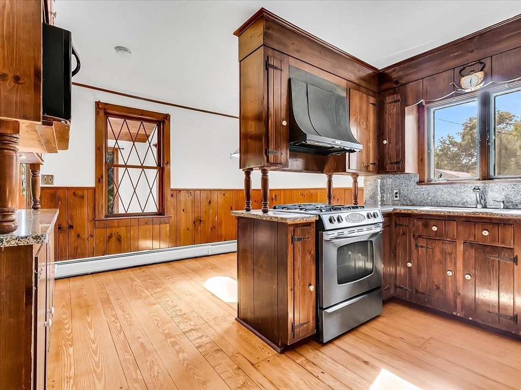 63 Johnson Street Boston, MA 02132 - Photo 15 of 35