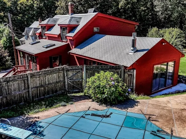 $1,150,000 | 63 Johnson Street, Boston, MA 02132