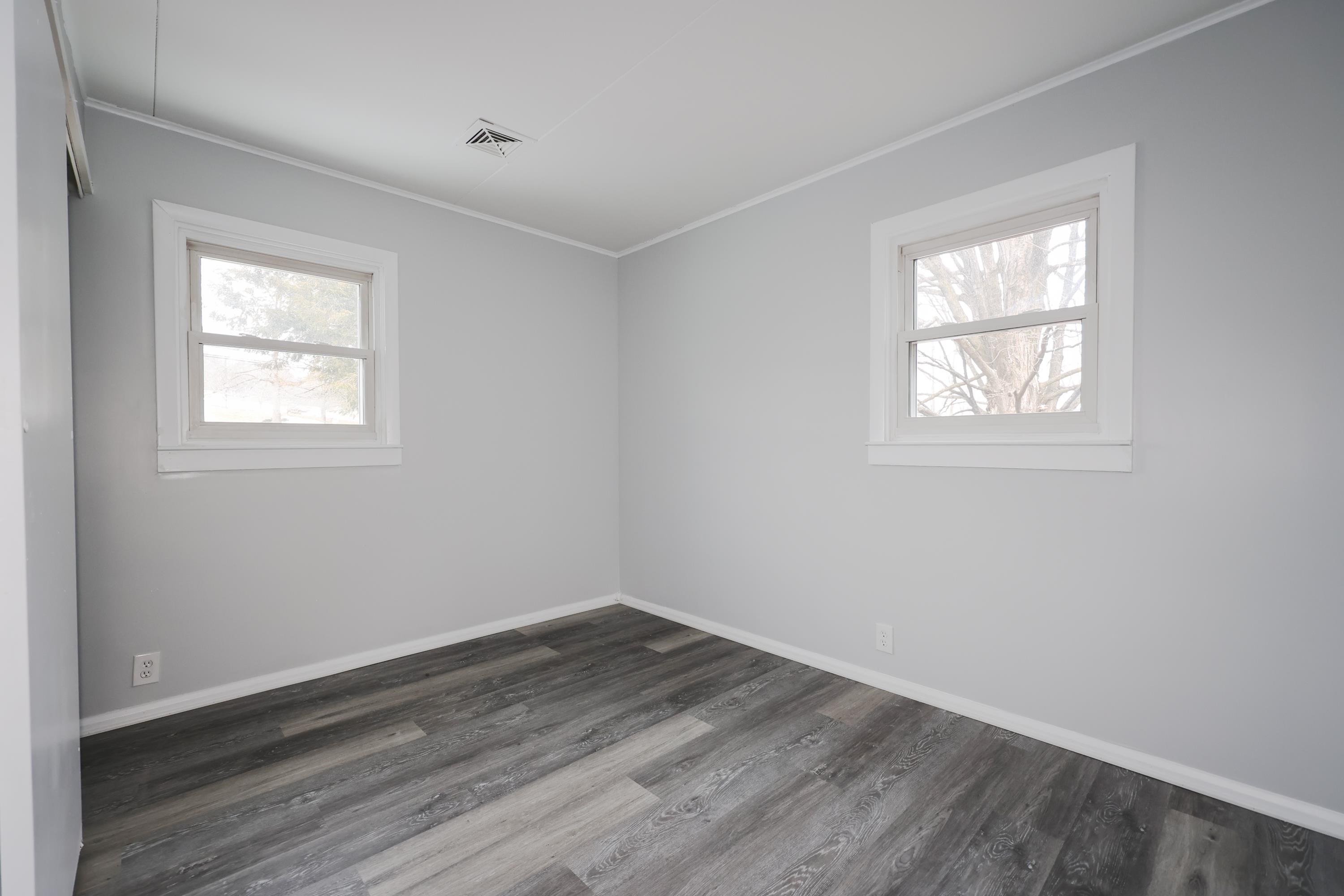 308 South Street Springfield, VT 05156 - Photo 27 of 28
