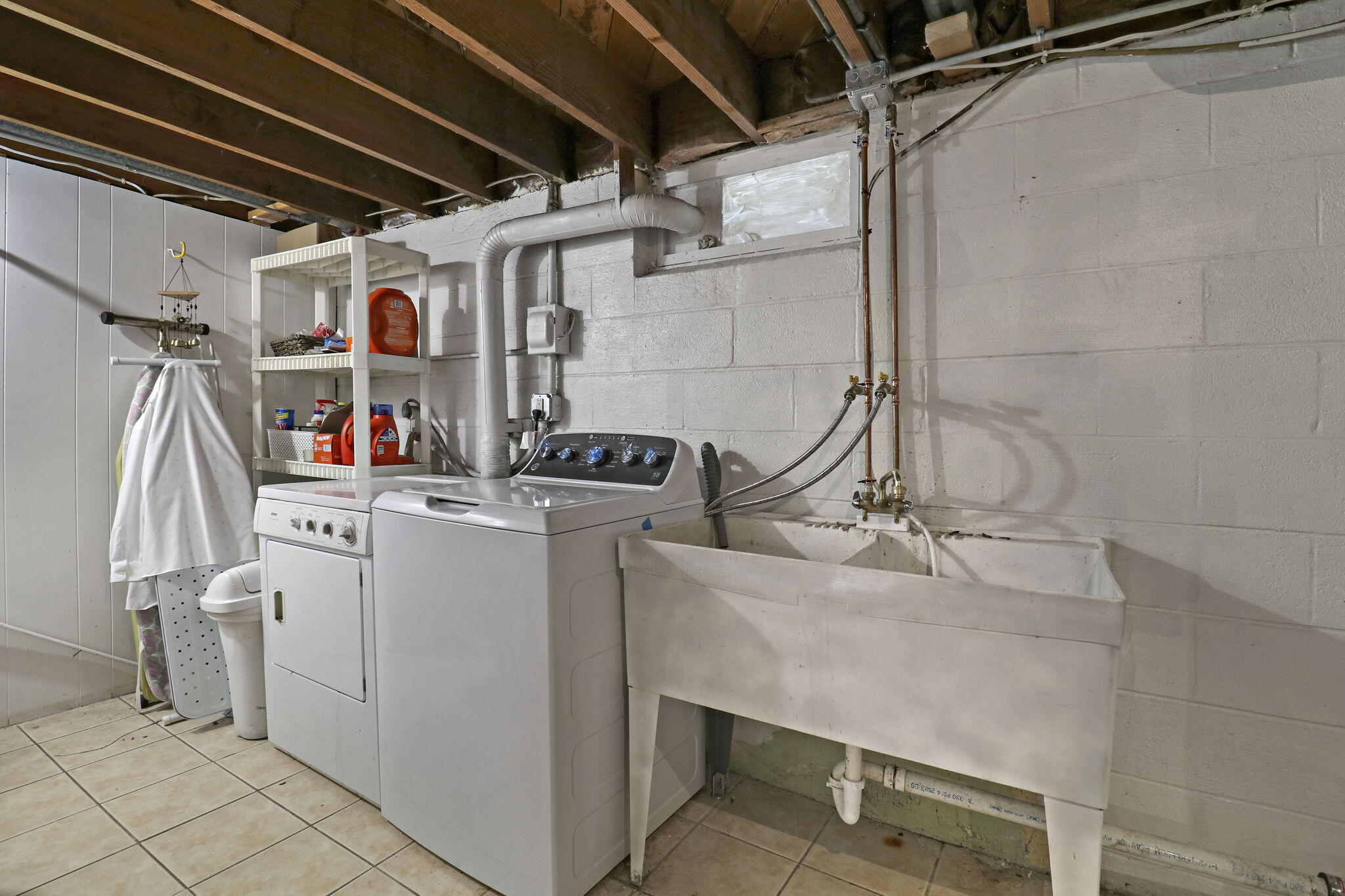 915 Indiana Street Racine, WI 53405 - Photo 21 of 28 21-web-or-mls-915 Indiana St, Racine, WI