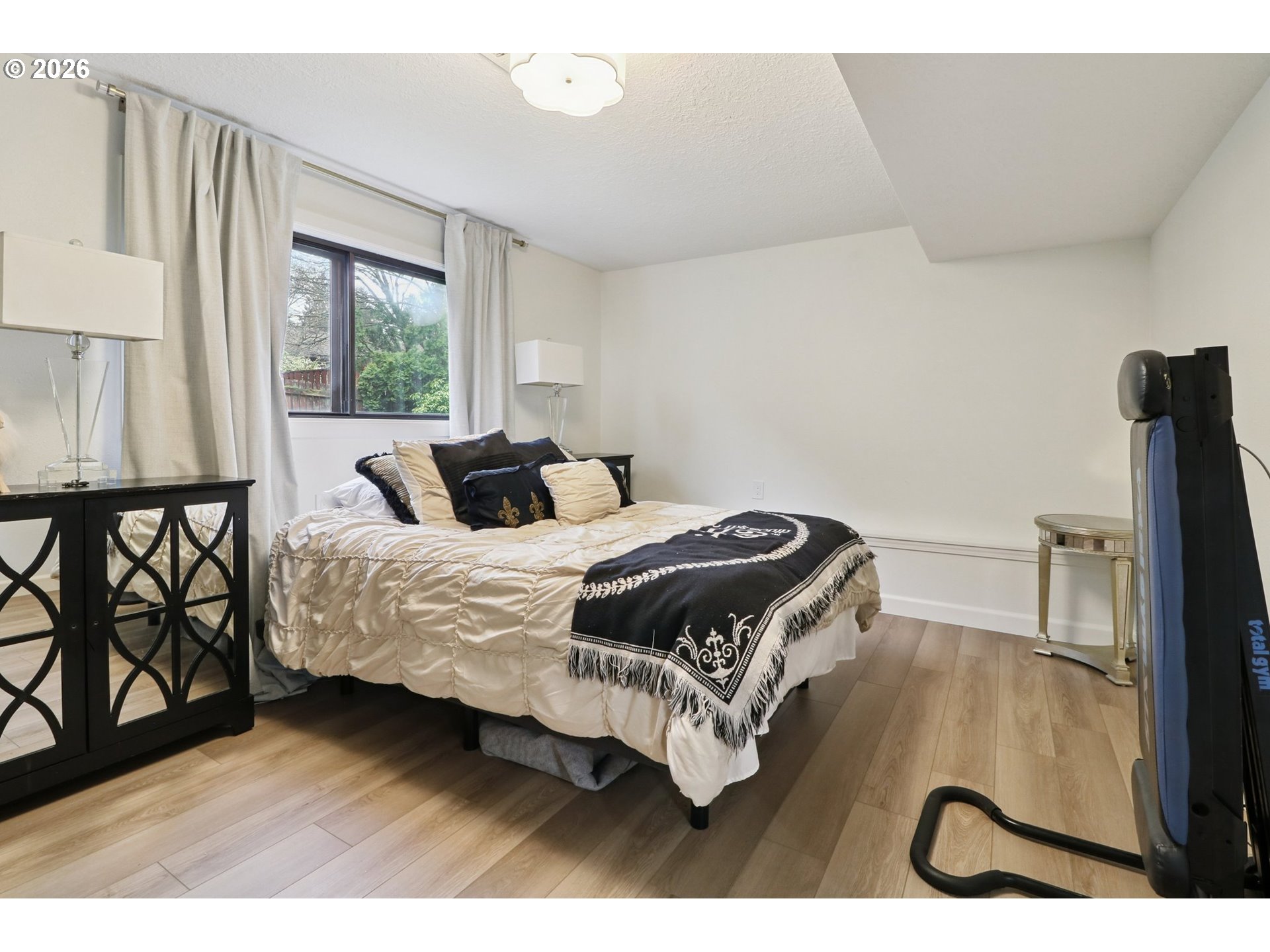 1859 Southwest Angeline Avenue Gresham, OR 97080 - Photo 12 of 21