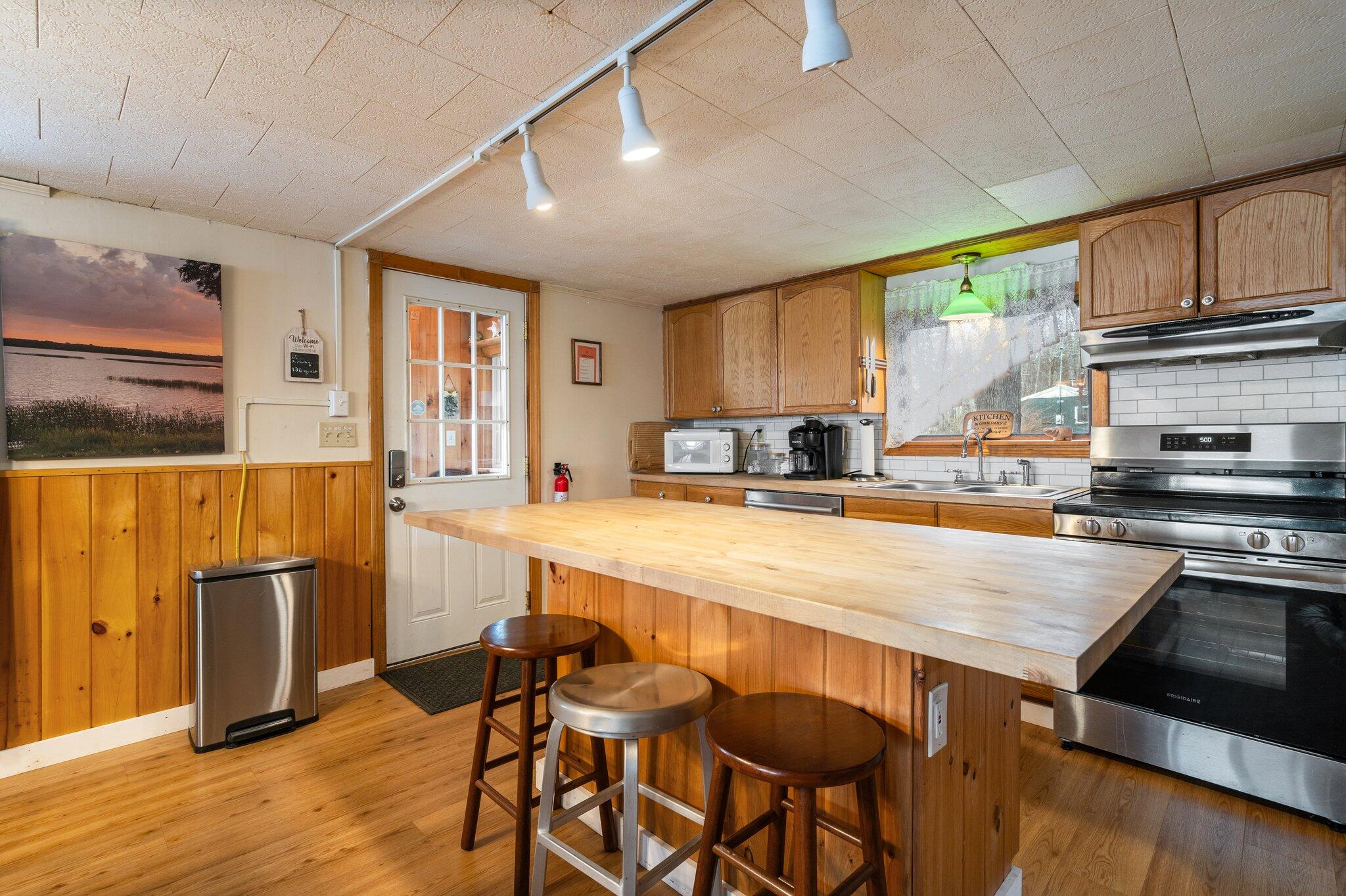 126 Smith Road Hudson, ME 04449 - Photo 6 of 38 4-web-or-mls-DSC01453