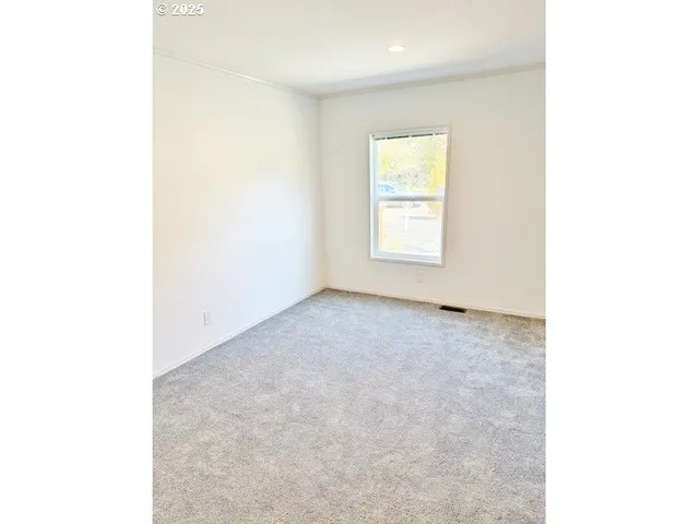 $469,500 | 448 Pacific Drive, Hammond, OR 97121