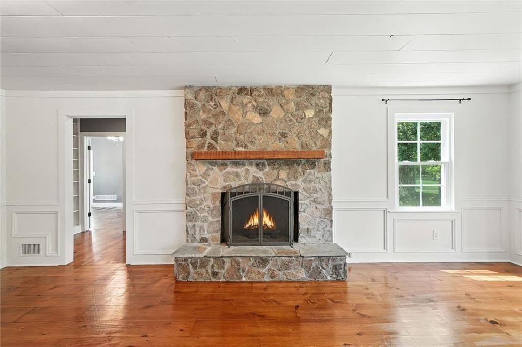 1092 Old Lathemtown Road Canton, GA 30115 - Photo 16 of 100