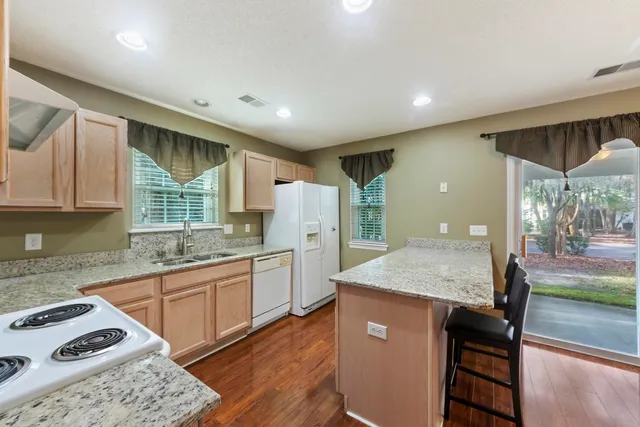 $240,000 | 8038 Shadow Oak Drive, North Charleston, SC 29406