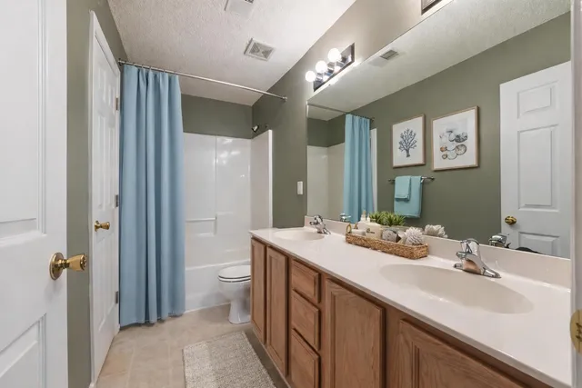 $240,000 | 8038 Shadow Oak Drive, North Charleston, SC 29406