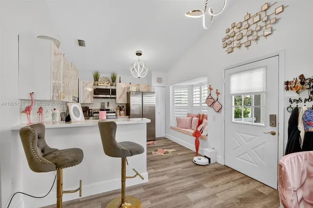 $1,900 | 210 Northwest Zanzibar Place, Port St. Lucie, FL 34986