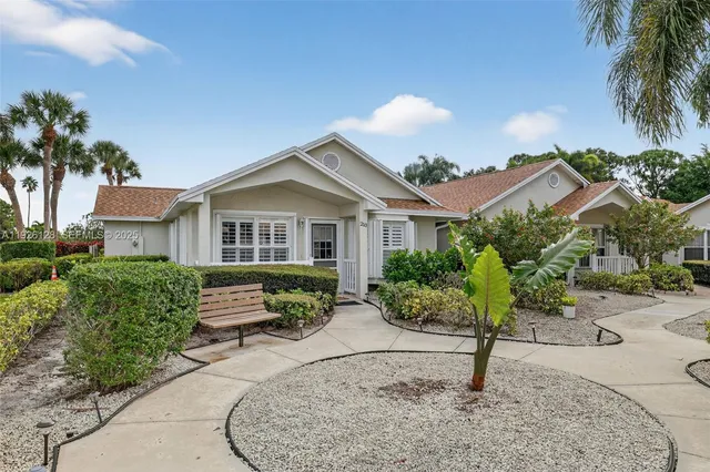 $1,900 | 210 Northwest Zanzibar Place, Port St. Lucie, FL 34986