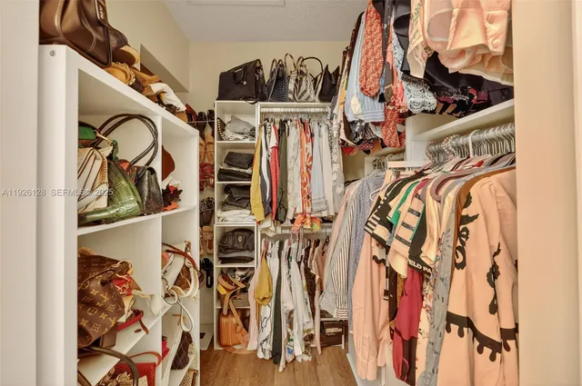 $1,900 | 210 Northwest Zanzibar Place, Port St. Lucie, FL 34986