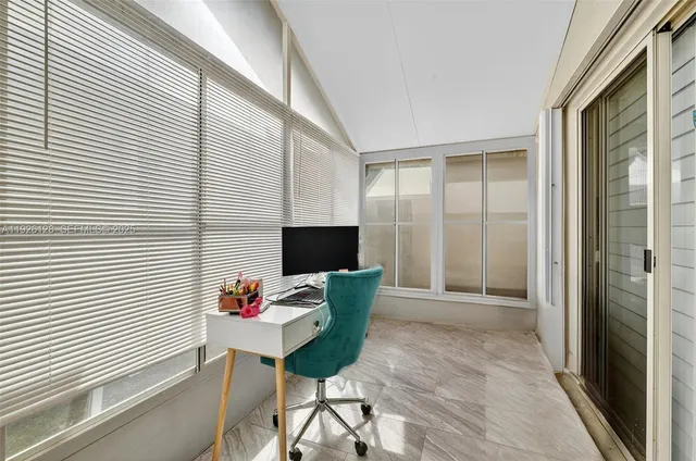 $1,900 | 210 Northwest Zanzibar Place, Port St. Lucie, FL 34986