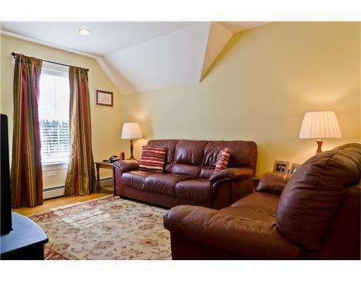 44 Farm Gate Road Falmouth, ME 04105 - Photo 16 of 22 Den/Family/Great Room.