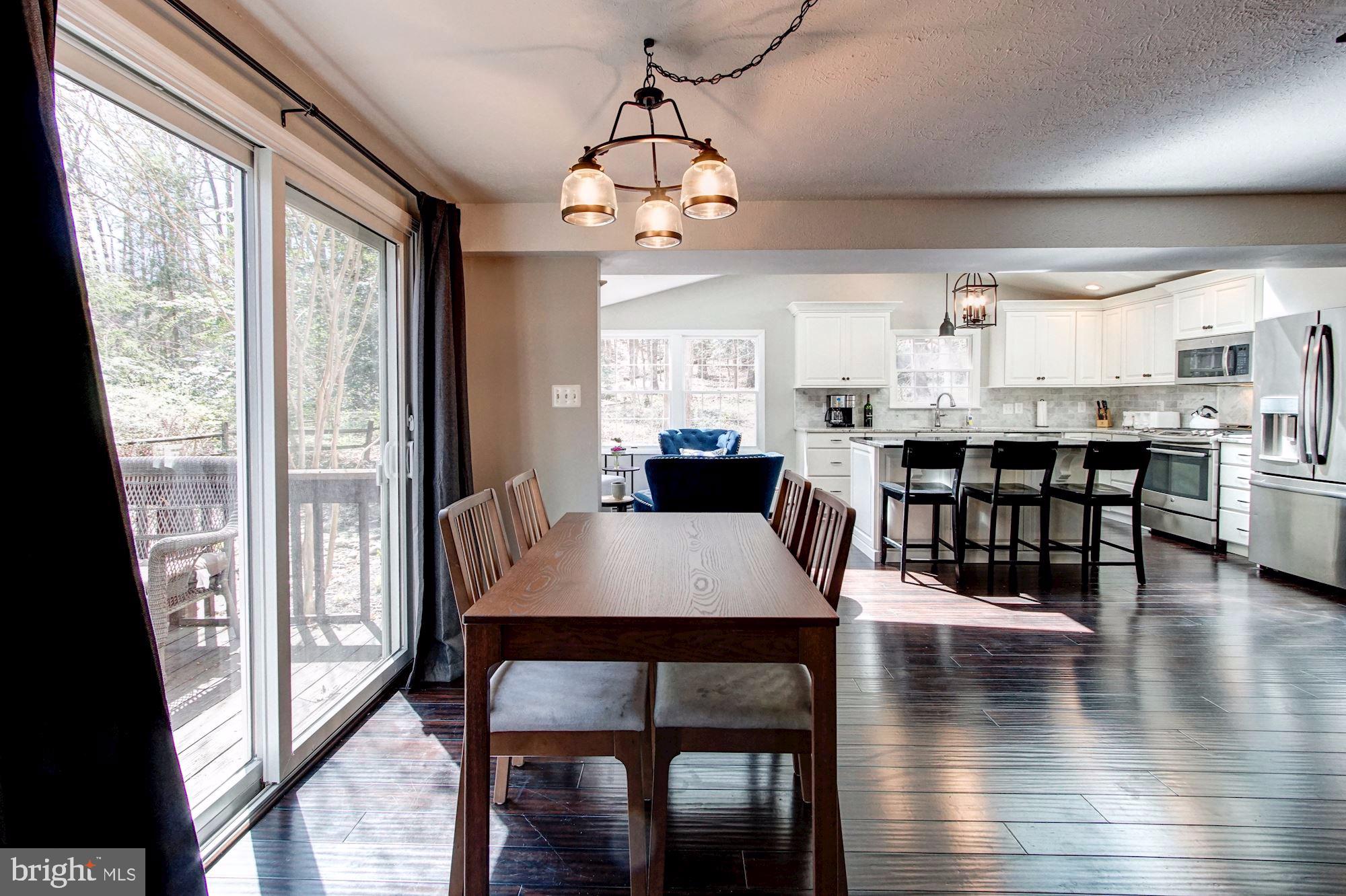 406 Hampshire Court Riva, MD 21140 - Photo 11 of 43 Dining room looking into Kitchen Addition