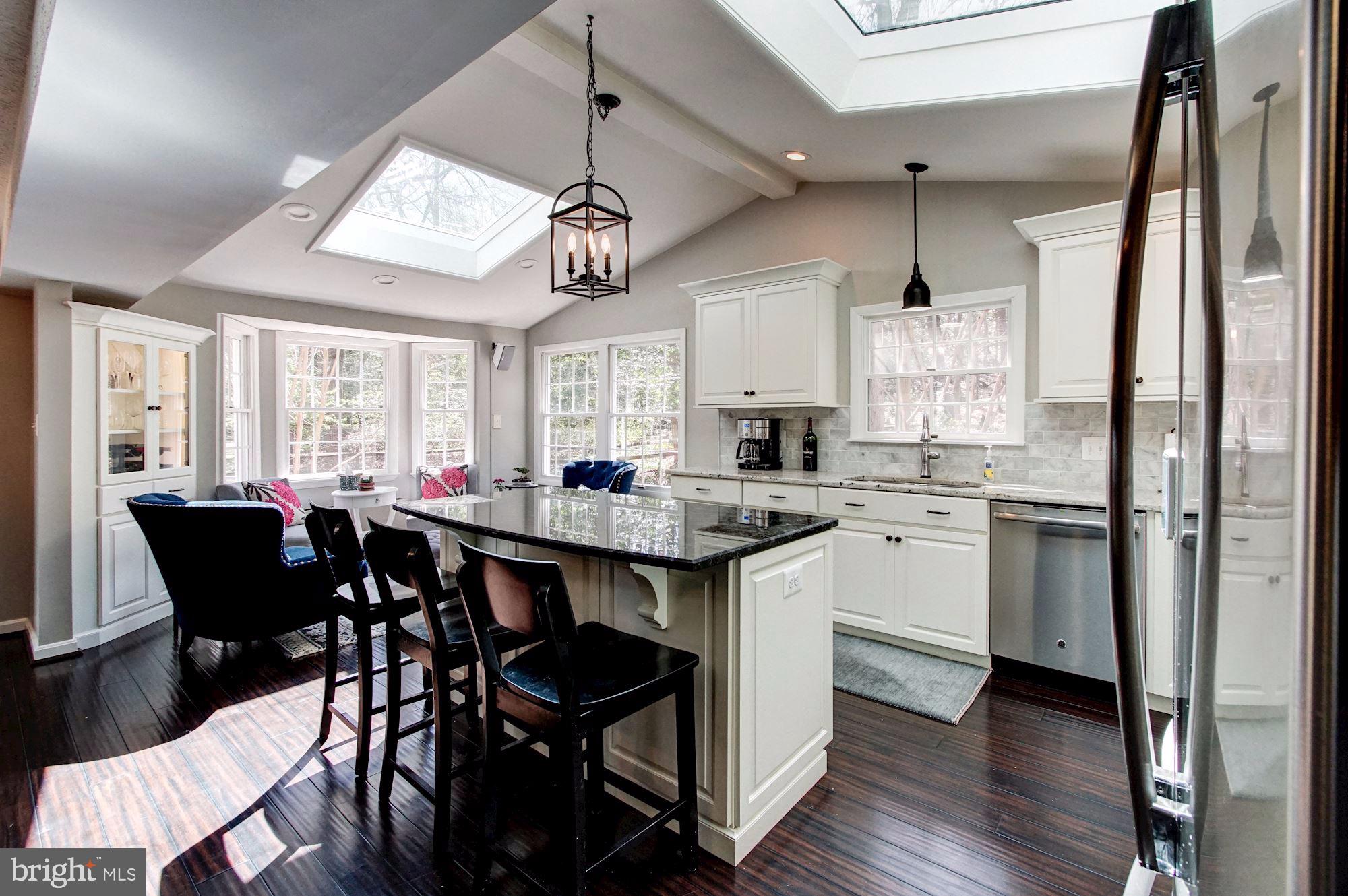 406 Hampshire Court Riva, MD 21140 - Photo 12 of 43 Gallery Image 12