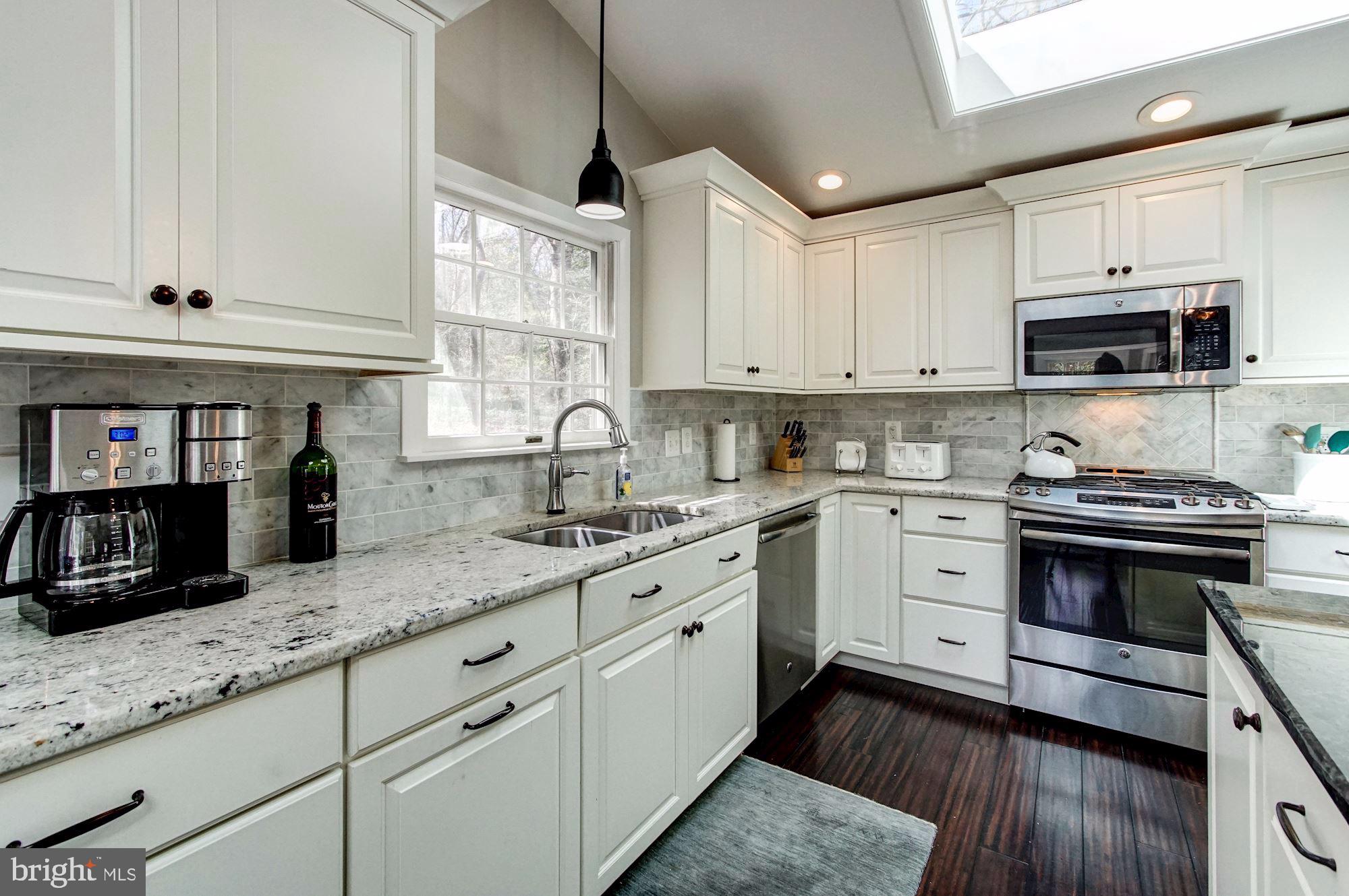 406 Hampshire Court Riva, MD 21140 - Photo 15 of 43 Gallery Image 15