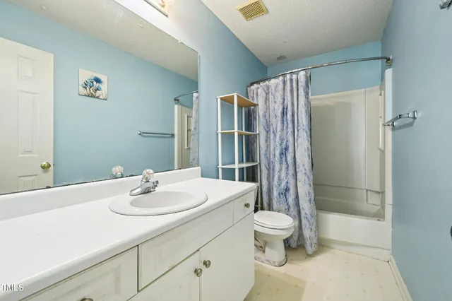 $330,000 | 2636 Scattered Oak Court, Raleigh, NC 27603