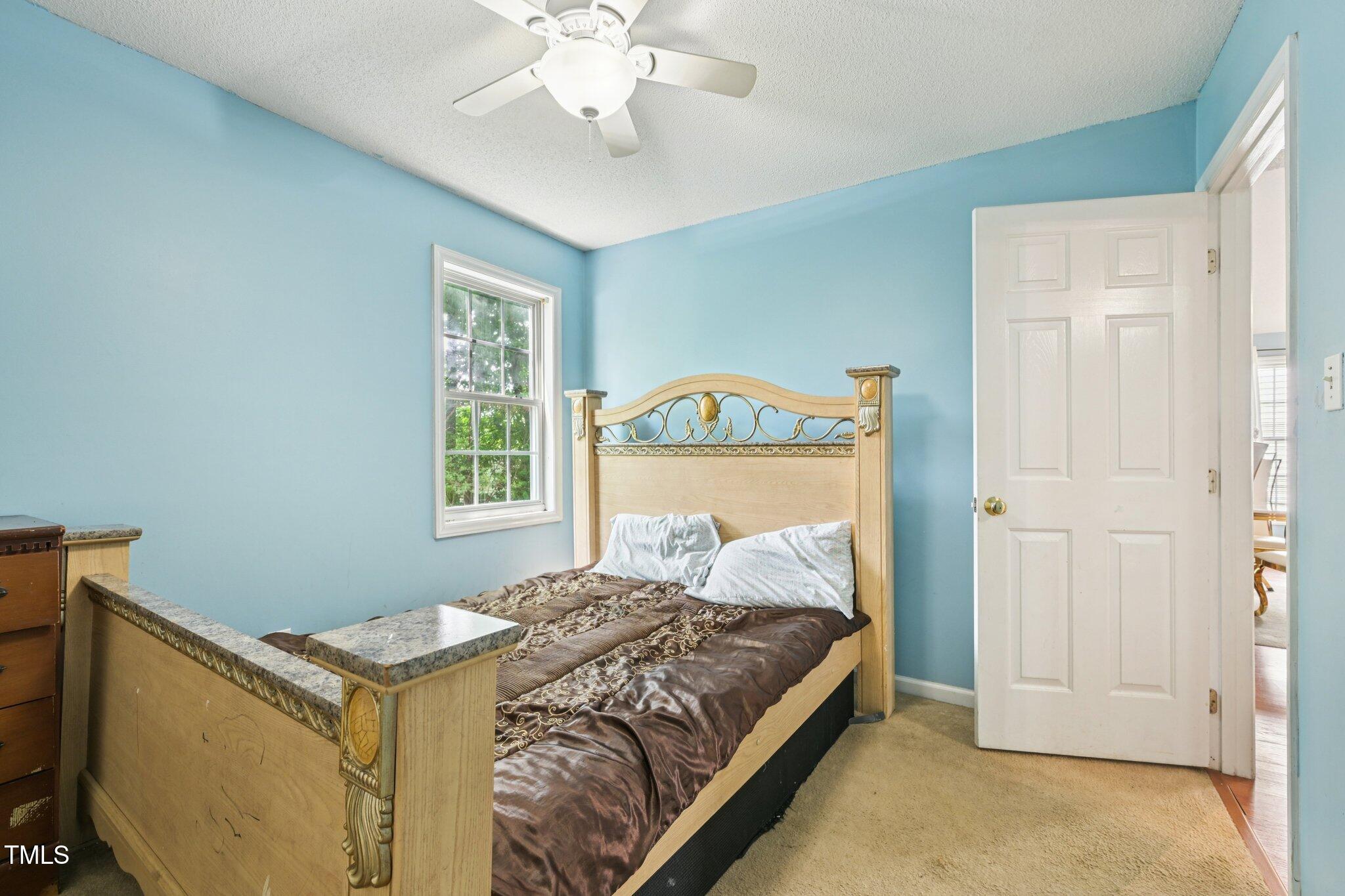 2636 Scattered Oak Court Raleigh, NC 27603 - Photo 13 of 17 18-web-or-mls-Scattered Oak Ct-S0907-018