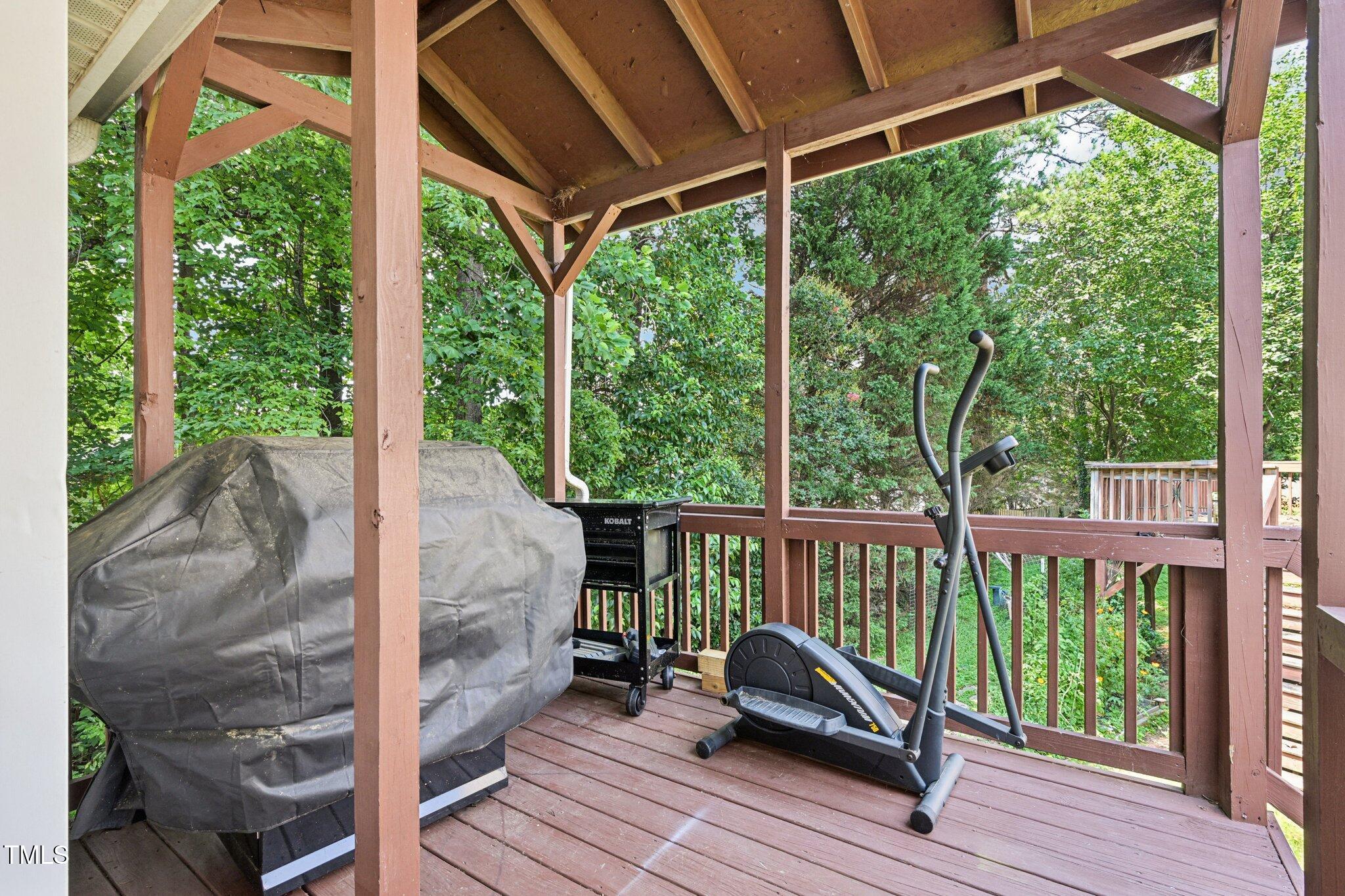 2636 Scattered Oak Court Raleigh, NC 27603 - Photo 15 of 17 21-web-or-mls-Scattered Oak Ct-S0907-021