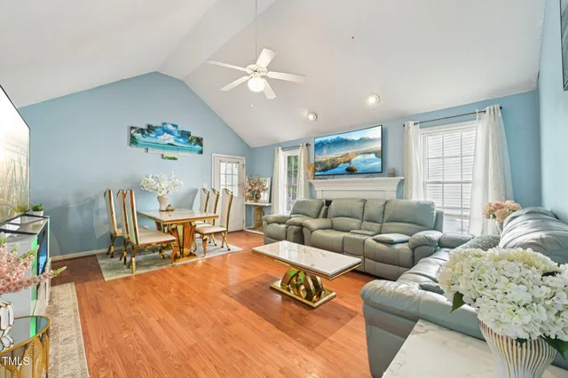 $330,000 | 2636 Scattered Oak Court, Raleigh, NC 27603