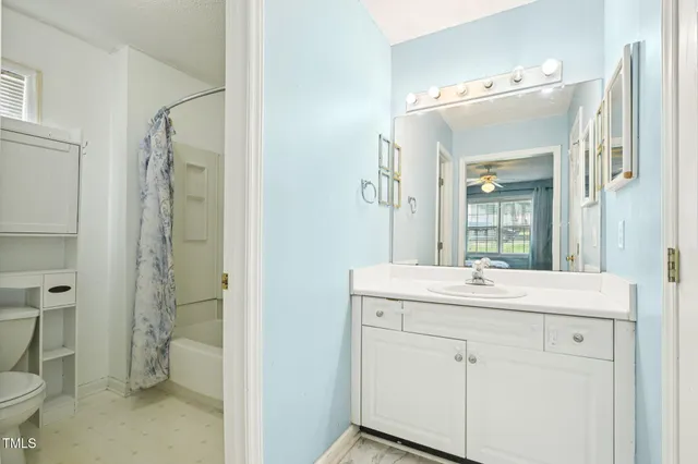 $330,000 | 2636 Scattered Oak Court, Raleigh, NC 27603