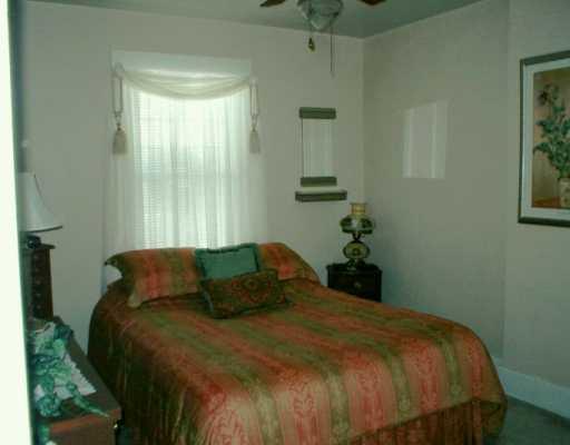 298 Elm Road Ambridge, PA 15003 - Photo 8 of 8 Gallery Image 8