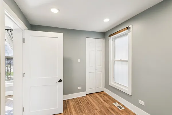 $299,000 | 3346 West Iowa Street, Chicago, IL 60651