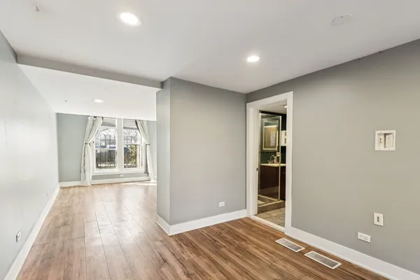 $299,000 | 3346 West Iowa Street, Chicago, IL 60651