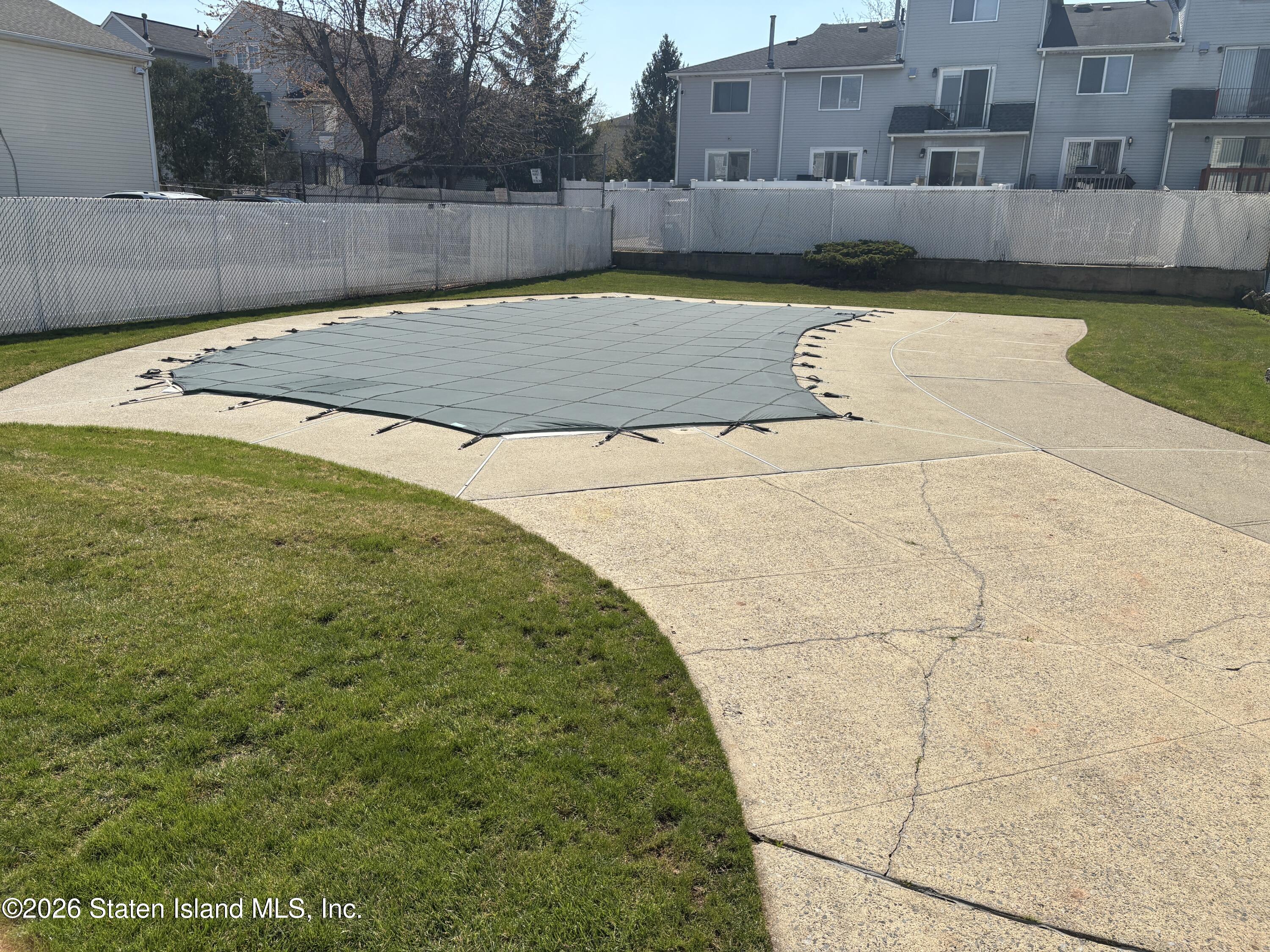 127 Stack Drive Staten Island, NY 10312 - Photo 15 of 15 g1