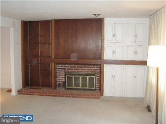 1205 Faun Road Wilmington, DE 19803 - Photo 4 of 5 Living Room