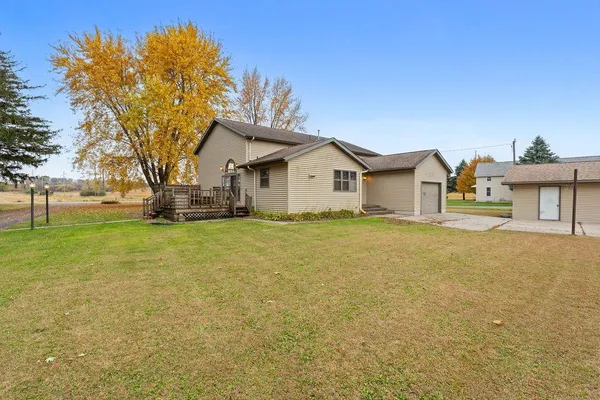 $422,500 | 425 West Franklin Street, Morristown, MN 55052