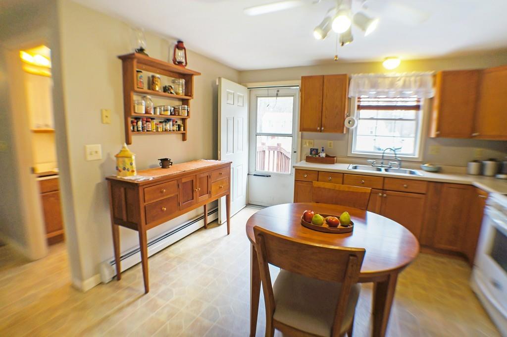 36 Mill Pond Road Epping, NH 03042 - Photo 11 of 39