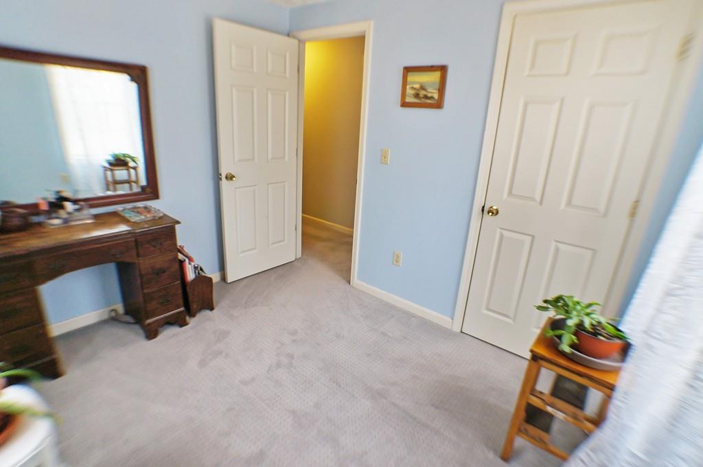 36 Mill Pond Road Epping, NH 03042 - Photo 17 of 39
