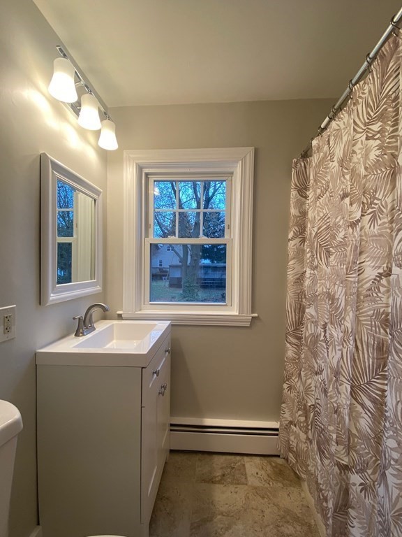 11 Southold Road Worcester, MA 01607 - Photo 11 of 23 Gallery Image 11