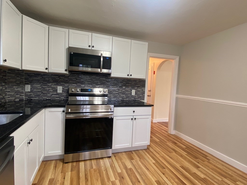 11 Southold Road Worcester, MA 01607 - Photo 7 of 23 Gallery Image 7